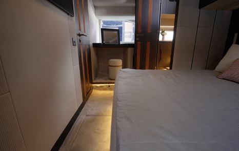 Galeon 520 Fly master cabin bed clearance with wardrobe storage, desk and private cabin access layout