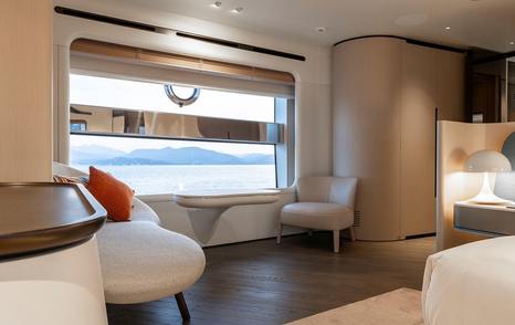 Superyacht Azimut Grande Trideck Tamanya master cabin window seating