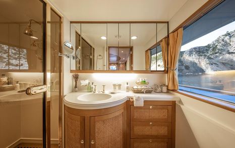 Monaco master en suite with glass shower