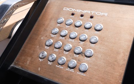 Dominator-Midi-Ilumen-M35-buttons