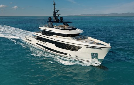 Columbus Crossover 42 motor yacht under way 