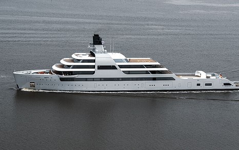 Superyacht SOLARIS on sea trials