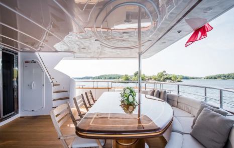 Superyacht Queen of Sheba aft deck with al fresco dining