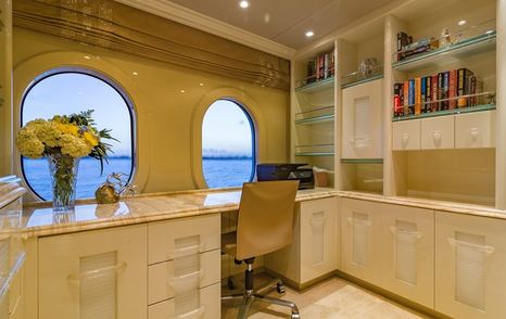 Superyacht I Love This Boat's master cabin office space