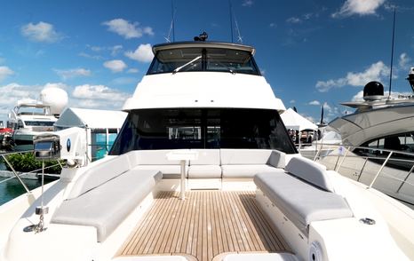 Riviera-58-Sports-Motor-Yacht-Foredeck-view-aft