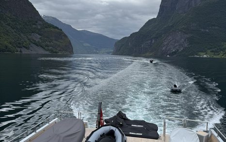CdM Flexplorer 146 Maverick cruising through the Norwegian fjords