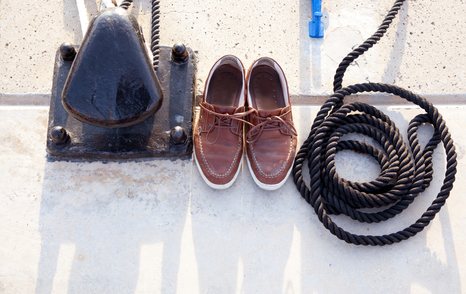 boat shoes deck shoes dockside mooring line