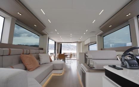 Pardo-E72-Review-saloon-aft