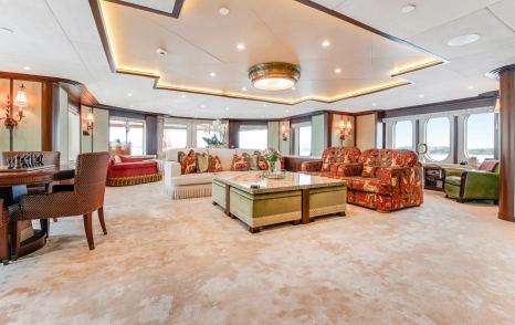 Amels superyacht Calypso upper saloon lounge 