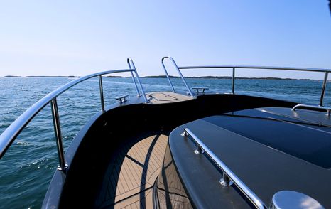 Nord-Star-31-plus-foredeck