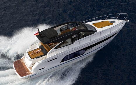 fairline targa 50 open running shot