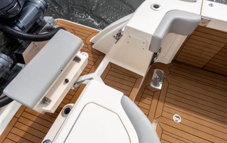 Scout-530-LXF-cockpit-padded-sections