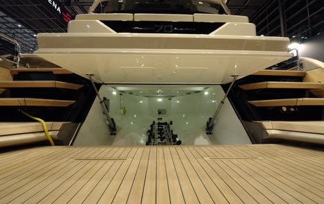 solaris-power-70-long-range-integrated-tender-garage-open