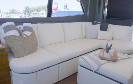 Riviera-78-Motor-Yacht-Enclosed-Bridge-Deck-Review-skylounge-seating