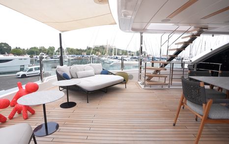 Custom-Line-Navetta-42-Review-upper-aft-deck