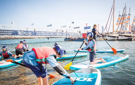 Guests can learn how to paddleboard.