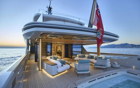 Awandra aft deck pool area model image