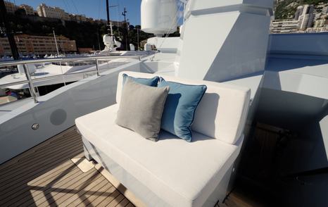 Damen-Xplorer-60-Review-crows-nest-seating