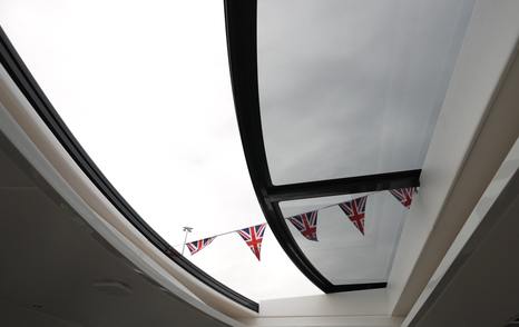 Sunseeker-Ocean-156-sunroof