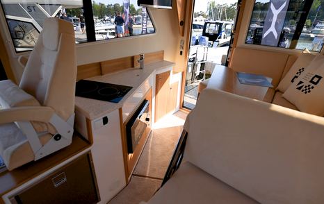 Nord-Star-31-plus-galley