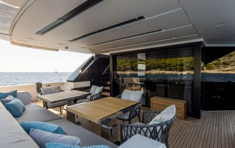 Motor Yacht JICJ main aft deck with shaded aflresco dining