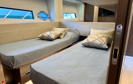 Pershing-8X-Review-twin-cabin-one