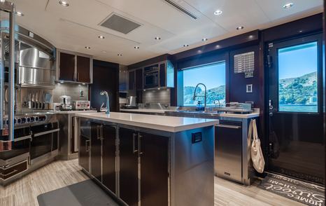 Superyacht Figaro's galley