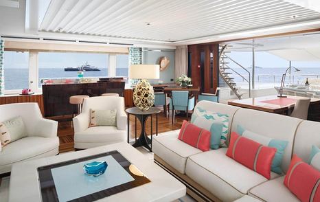 Superyacht Philosophy main saloon seating 