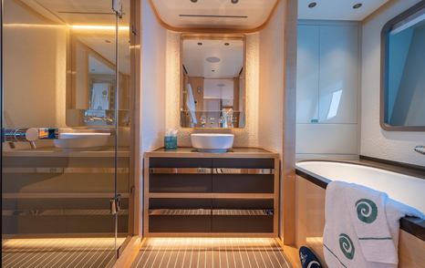 Sanlorenzo motor yacht Kia Ora master en suite with bath 