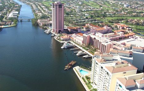 Aerial view of Boca Raton Resort & Club Marina – Boca Raton, surrounded by sea.