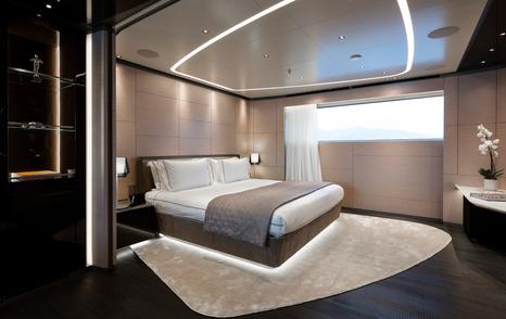 Tankoa-T580-Diamond-Binta-Review-double-guest-cabin-interior-with-queen-bed