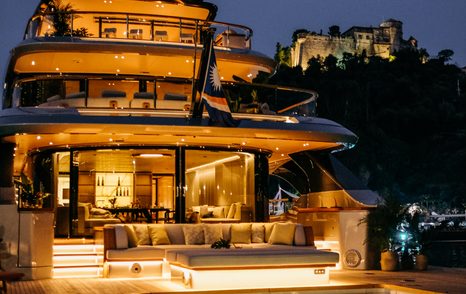 Oasis 40m aft deck night shot