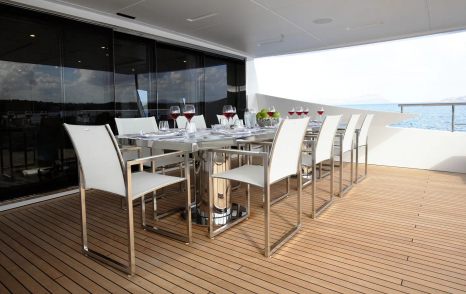 willow aft deck with dining area 