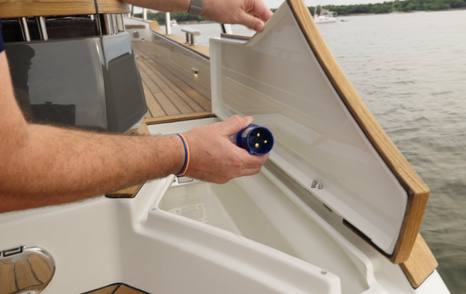 Marex-390-Review-shore-power-storage