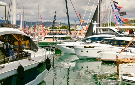 Motor yachts berthed in Marina Moll Vell