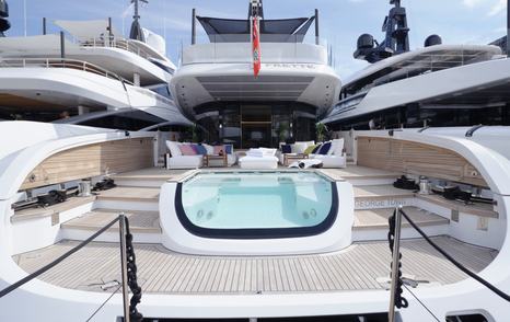 Columbus-Atlantique-43MT-Frette-Review-aft-deck