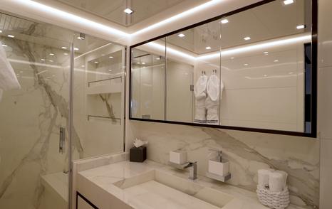 AB-80-Review-owner-ensuite