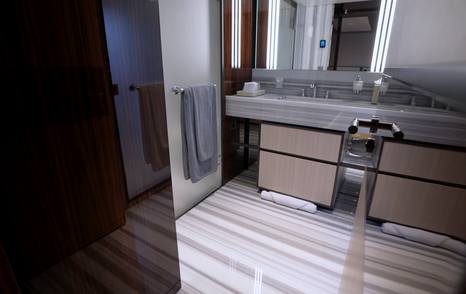 Tankoa-Yachts-S501-Evo-Review-VIP-ensuite