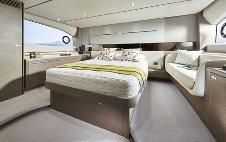 sports yacht Princess V55 master cabin