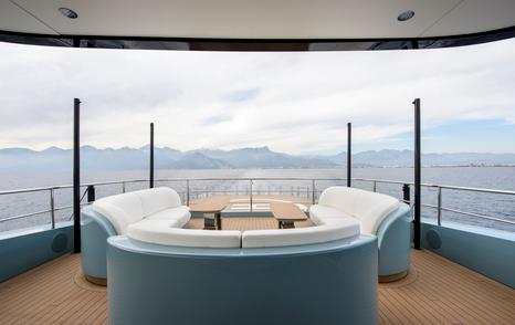 Superyacht Limerence exterior seating area