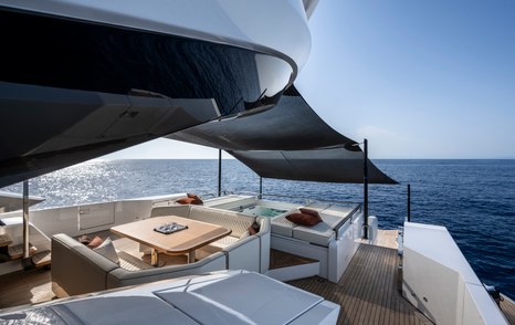 AB yacht Casa Bri Mare aft deck dining area 
