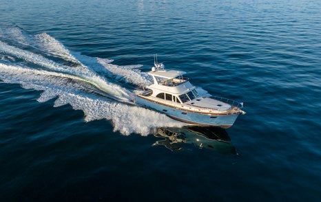 Vicem-65-Classic-Review-running-spray