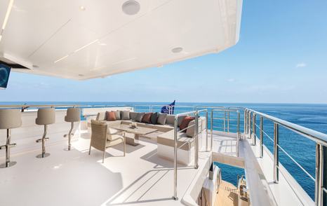 Seventh Horizon FD110 motor yacht aft deck  
