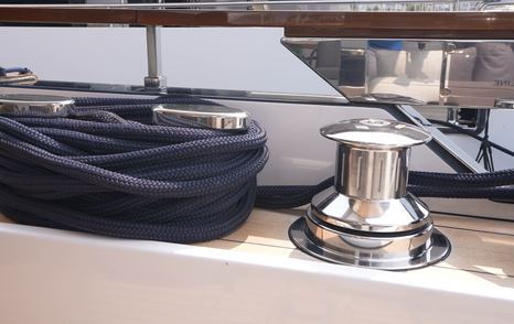 Custom-Line-Navetta-42-Review-deck-gear