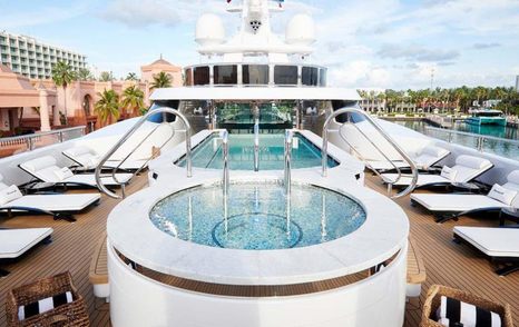 Jacuzzi and loungers on Boardwalk