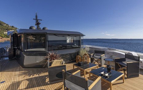 upper deck aft of A96