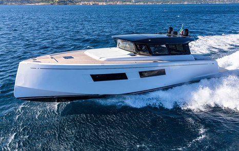 Pardo GT52 motor yacht underway bow view 