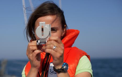 taking compass bearing at sea for three point fix