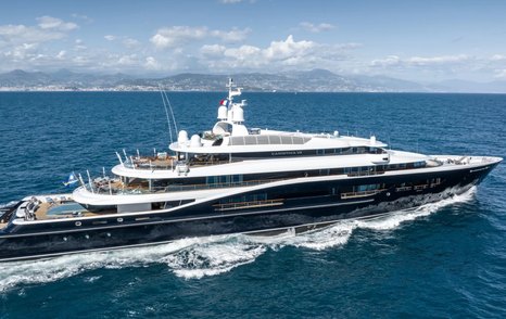 Superyacht CARINTHIA VII underway, surrounded by sea