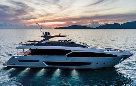Riva motor yacht Riva 90' Argo at anchor side view 